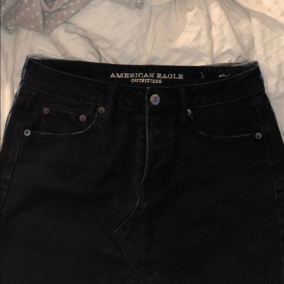 Mini skirts - Picture 6 of 7